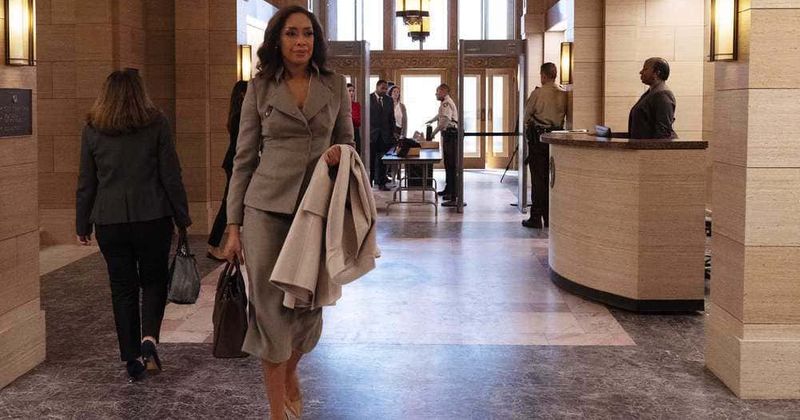 'Pearson' review: The 'Suits' spin-off focuses on the human side of Jessica Pearson and Chicago politics