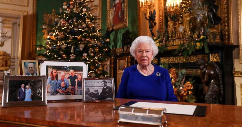 The Queen's last homebred corgi, Willow, passes away at age 15