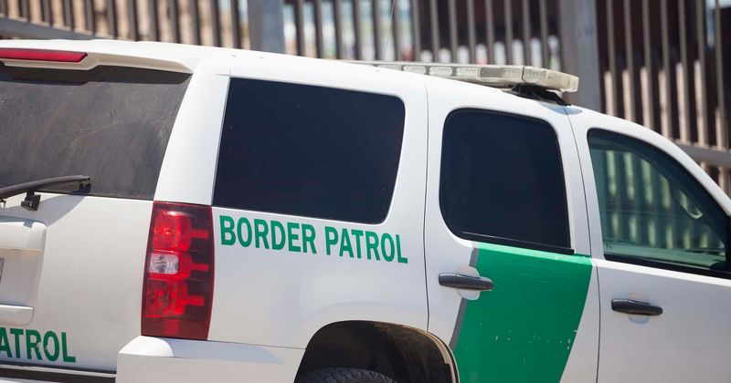 US Border Patrol agent accused of murdering teenage Mexican acquitted; feds may consider retrial