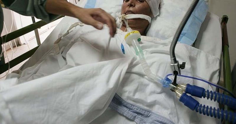 Mother wakes up from a coma to face tragic news of the death of her four children in a house fire