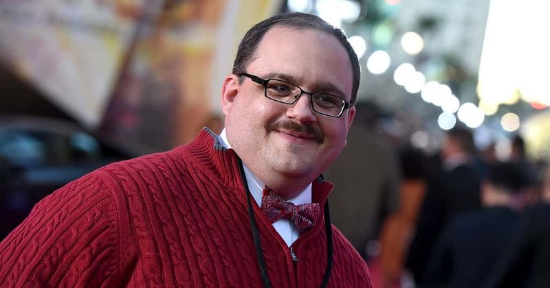 Ken Bone's son suspended from school after he tweets photo of him practicing at a gun range