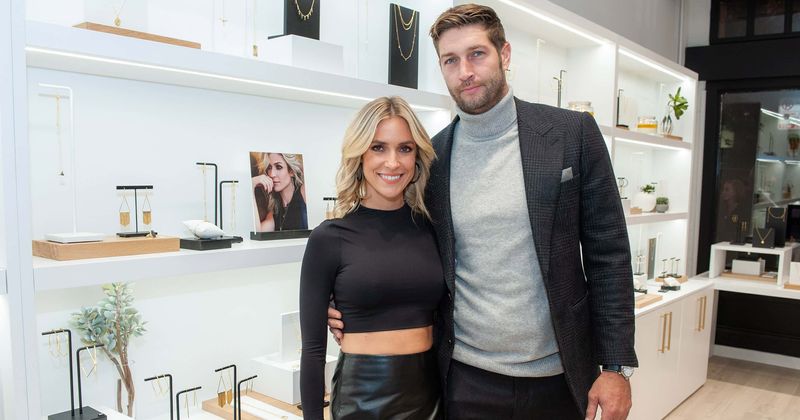 Former Dolphins QB Jay Cutler could be getting his own reality show with wife Kristin Cavallari