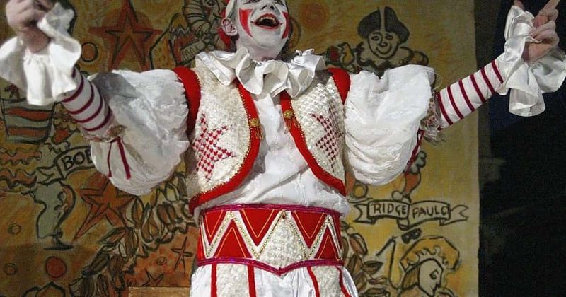 19-year-old who wore clown makeup and stabbed her lover five times during sex gets jailed for 11 years