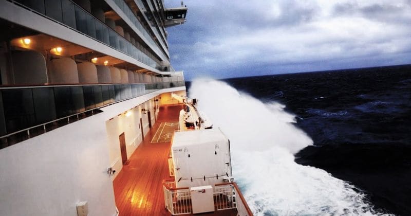 Norwegian Breakaway cruise sails directly into East Coast winter storm, passengers traumatized