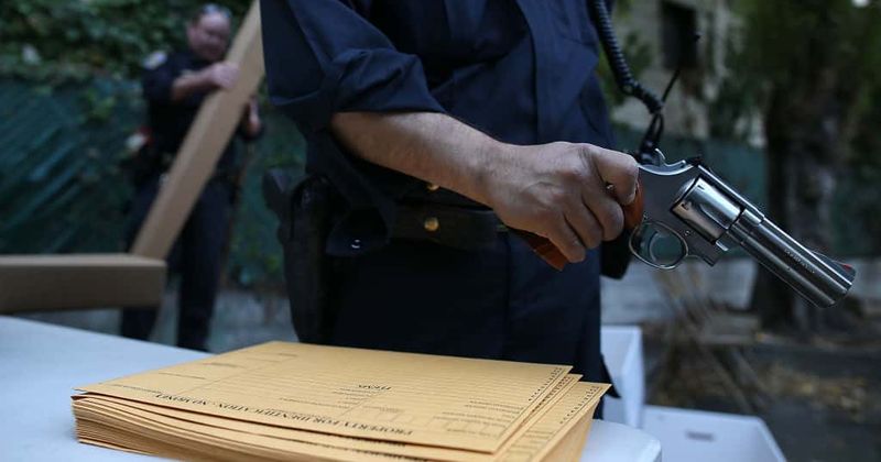 Off-duty cop pulls a gun on Latino man whom he mistakenly suspected of stealing a pack of mentos