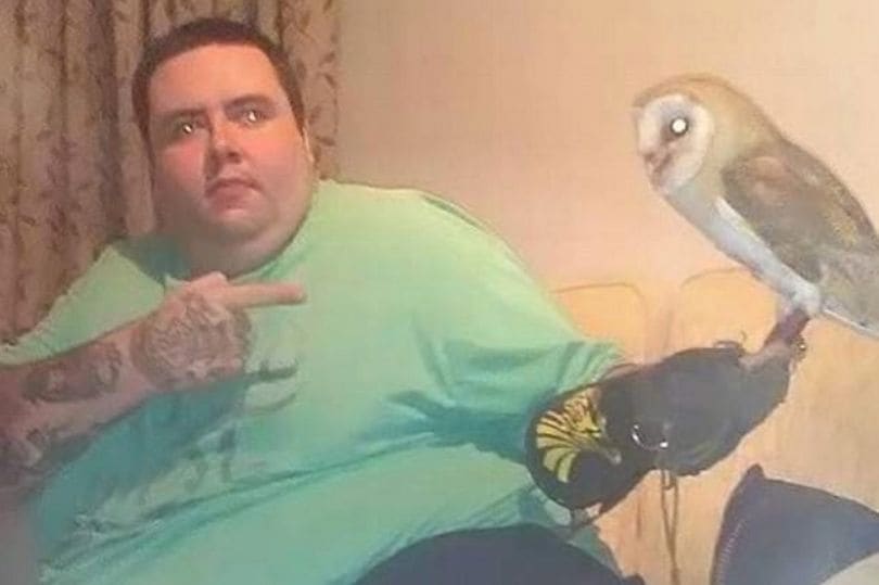 Marcus Edwards weighs 36 stone and claims he has been banned from using Centrex Cars. (Facebook)