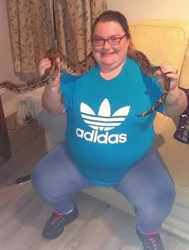 Taylor Faulkner weighs 19 stone and didn't believe her boyfriend when he first told her the news. (Facebook)