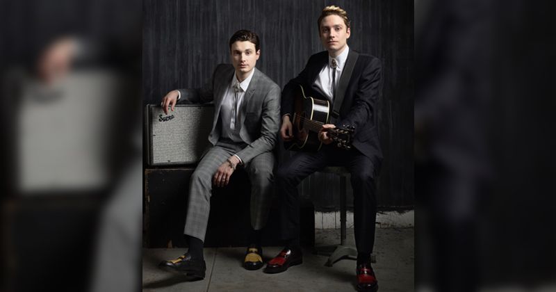Ruen Brothers share DIY video for new single 'All My Shades of Blue'