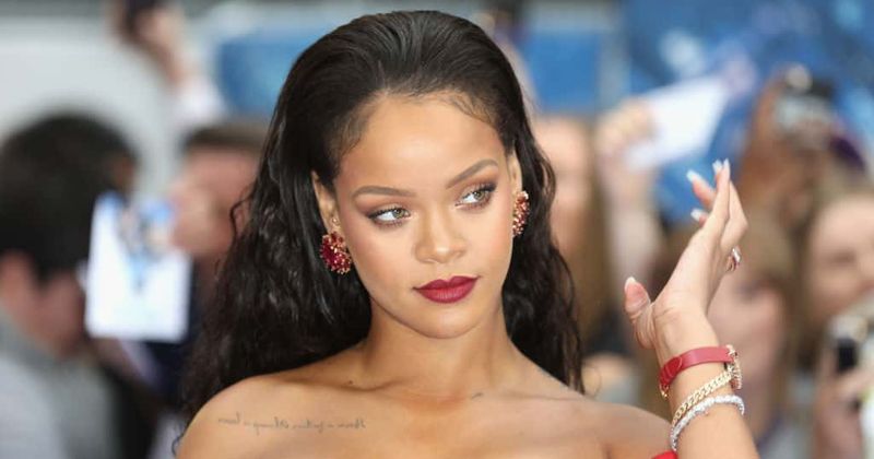 Man arrested after breaking-in to Rihanna's Hollywood home claims he just "wanted to have sex with the singer"