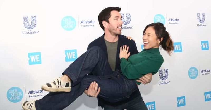 ‘Property Brothers’ star Drew Scott marries Linda Phan in an Italian destination wedding