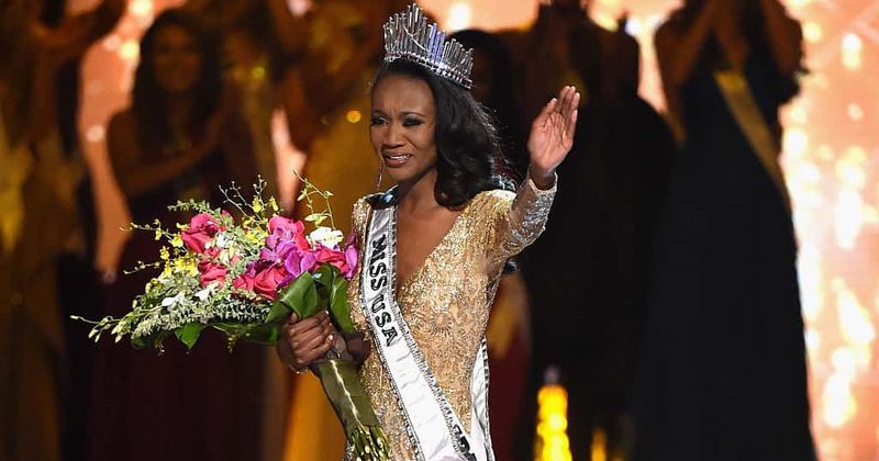"They saw me as someone who is almost inferior," recalls Miss USA 2016 Deshauna Barber on being cyberbullied by an entire country!