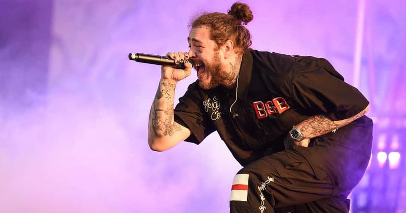 Post Malone's 'Beerbongs & Bentleys' sits atop Billboard 200 for second consecutive week