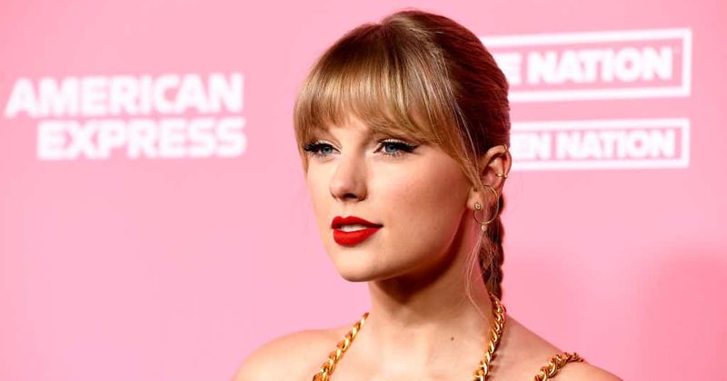 Fujifilm announces global partnership agreement with Taylor Swift for its 'Instax' series