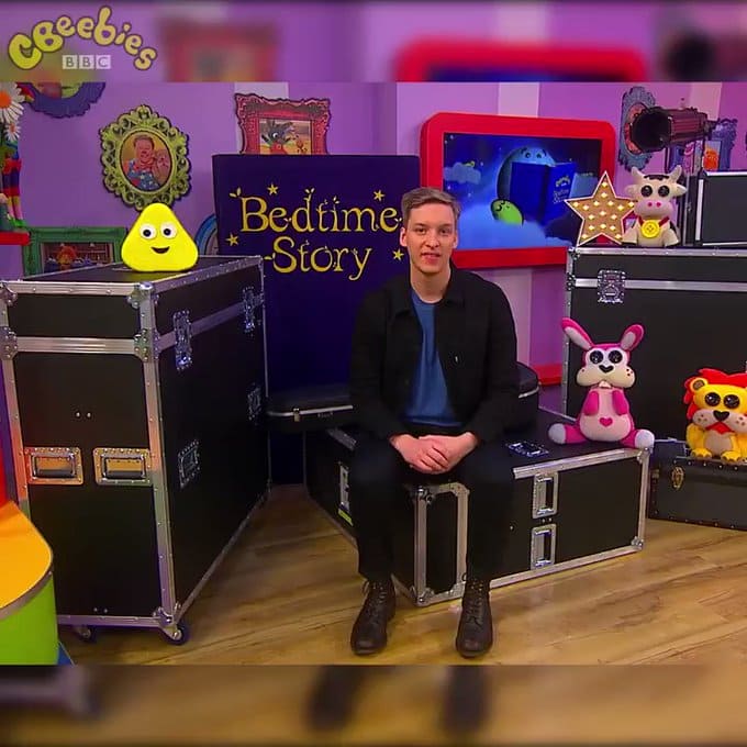 George Ezra will be featuring on the CBeebies Bedtime Story show on Friday, June 1 at 6:50 PM UTC.