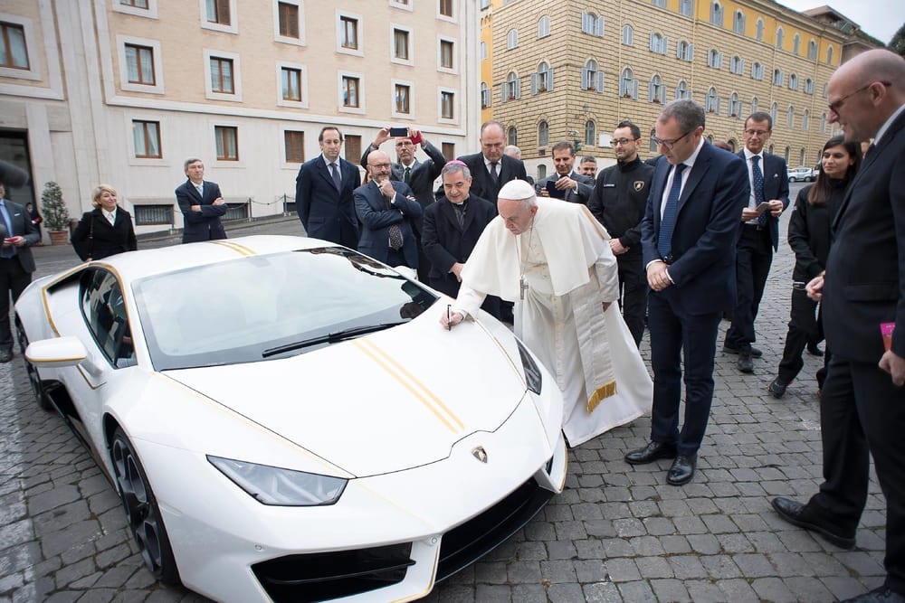 Pope Francis signs the Lamborghini Huracán at a ceremony in Vatican City in November, 2017. (Facebook)