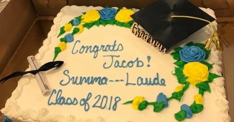 Mother left red-faced after ordering $70 cake to celebrate son's graduation with 'Summa cum laude'