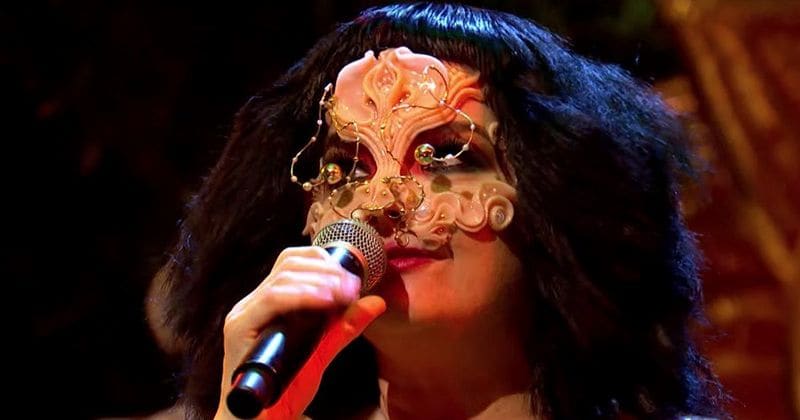 Watch Björk’s first TV performance in eight years on 'Jools Holland'