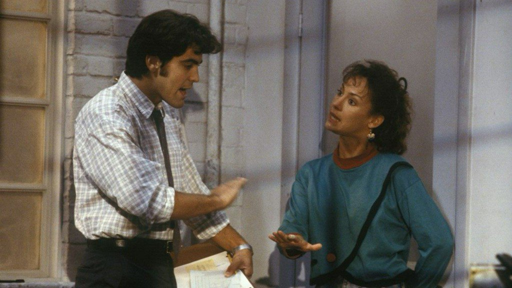 George Clooney and Laura Metcalf on 'Roseanne' (Twitter)