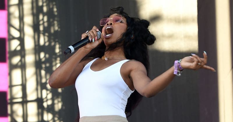 SZA claims that her vocal cords are "permanently damaged"