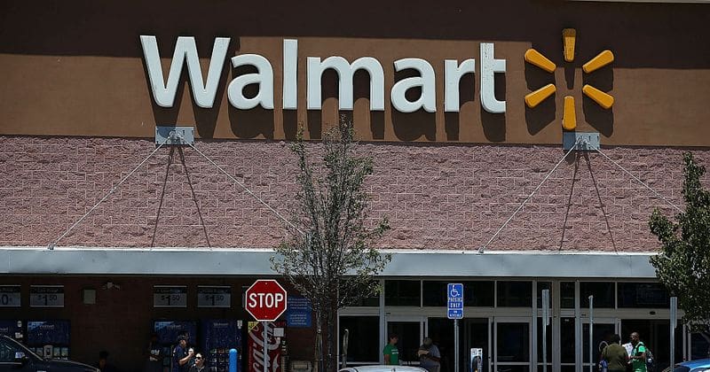 Walmart will sponsor college education for its 1.4 million US employees