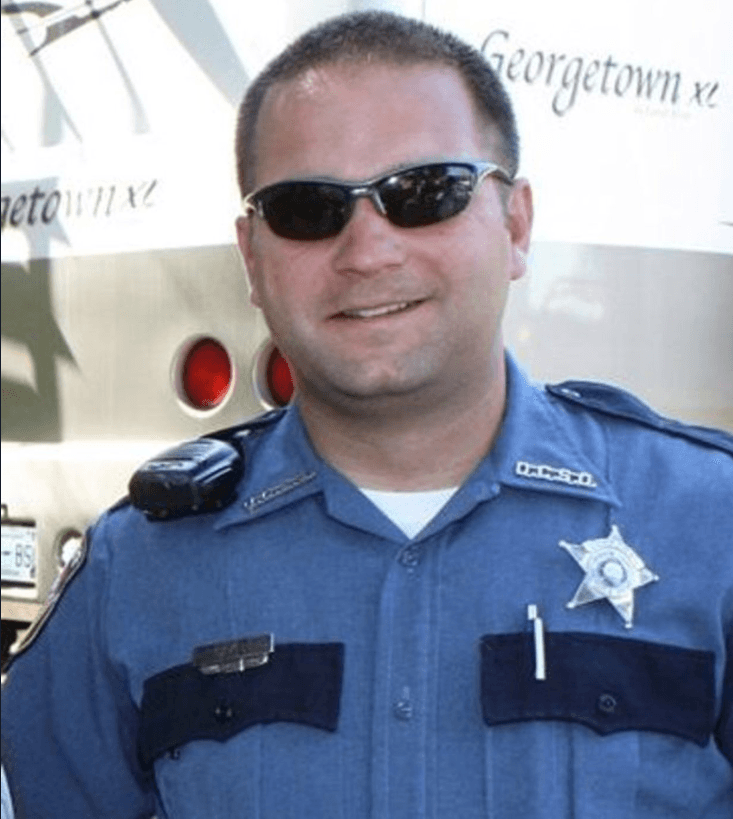 Sgt Daniel Baker has left behind a wife and a daughter (Twitter)