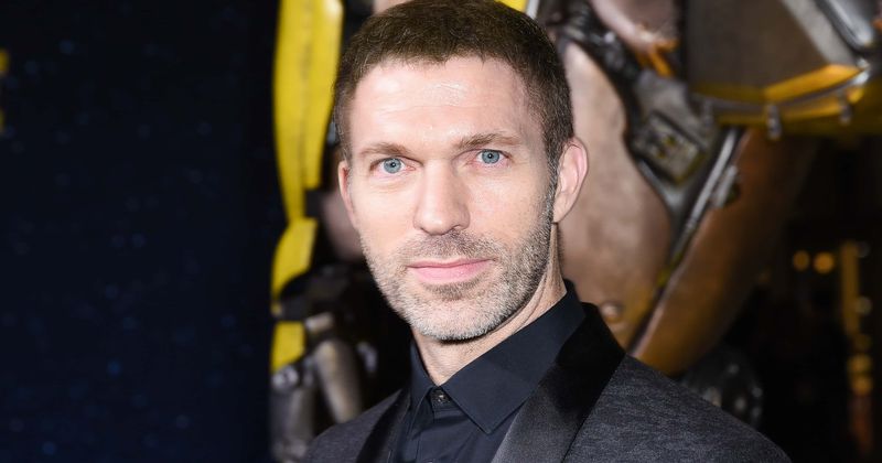 ‘Bumblebee’ trailer is full of emotions and explosions as Travis Knight pays tribute to the 1980s