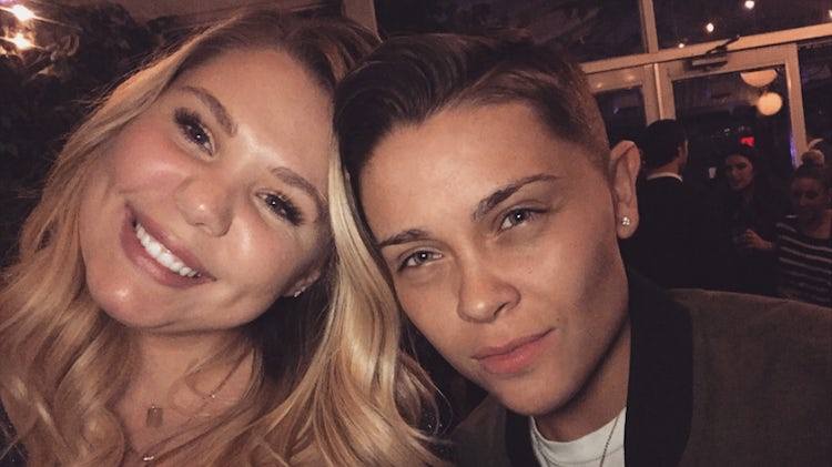 Dominique shades Kailyn in several tweets (Facebook)