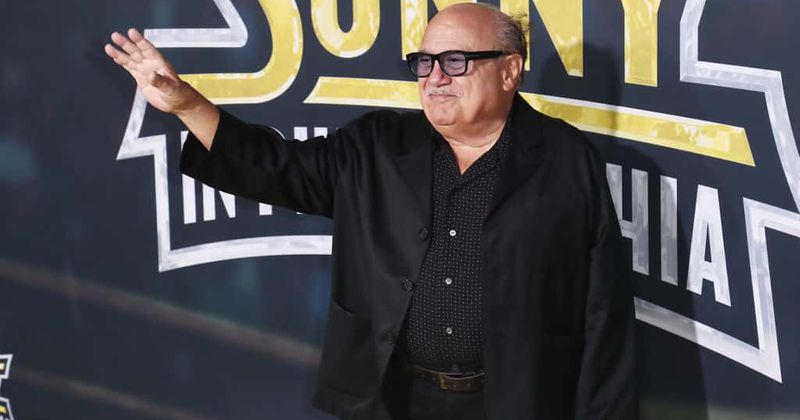 High school junior takes Danny DeVito cutout as date to prom, the actor returns the favor