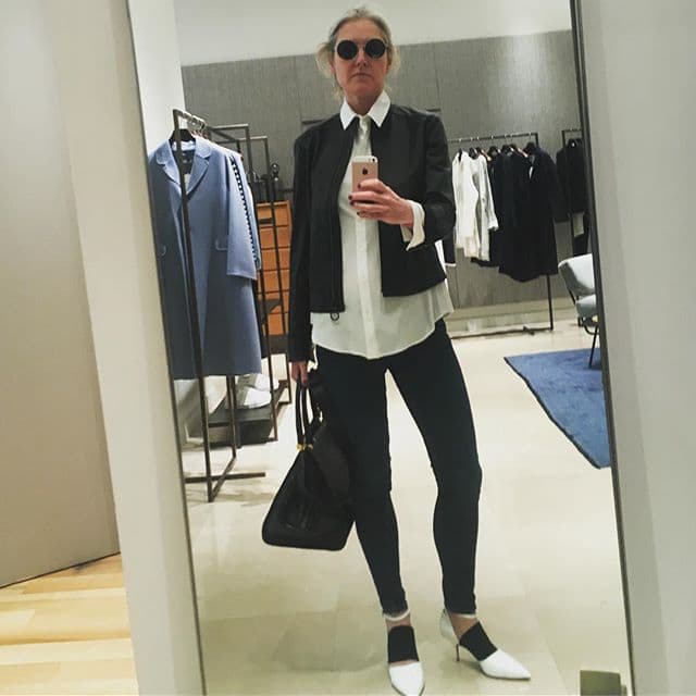 (Instagram)