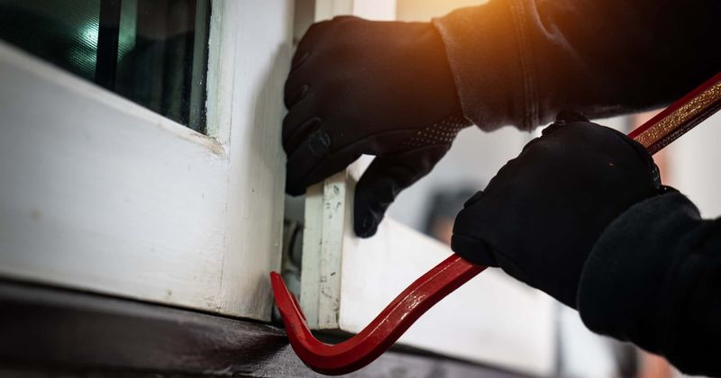 Millionaire dentist's home raided by machete-wielding thugs in latest 'Wild West London' attack
