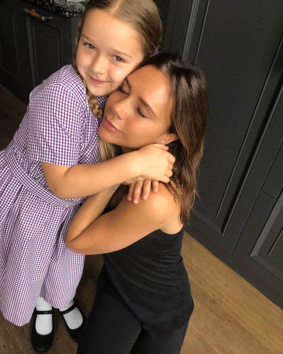 Victoria Beckham and her precious little daughter Harper cuddle with each other (Instagram)