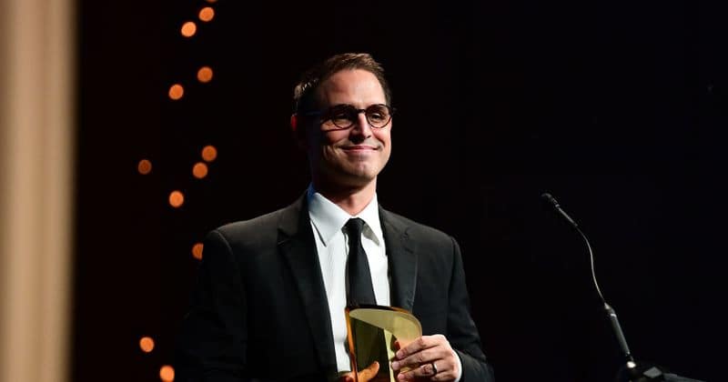 Arrowverse showrunner Greg Berlanti signs a $300 million deal with Warner Bros for a six-year renewal pact