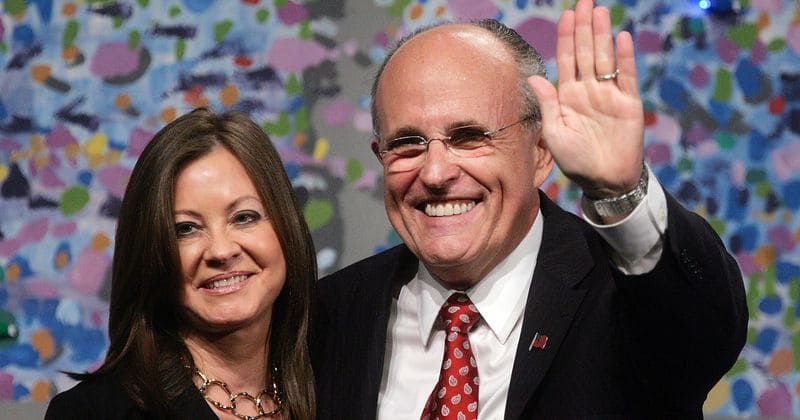 Rudy Giuliani brags about ample-bossomed woman that he's having an affair with, post denying all claims of cheating on his wife