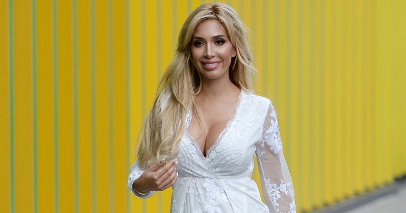 Farrah Abraham claims she was targeted during her Beverly Hills arrest because she's famous
