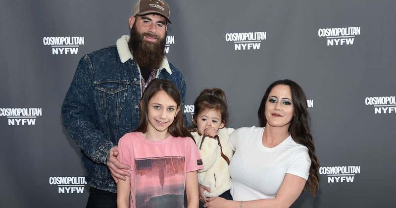 'Teen Mom 2' stars Jenelle Evans and David Eason slammed by fans for 'abusing' their kids