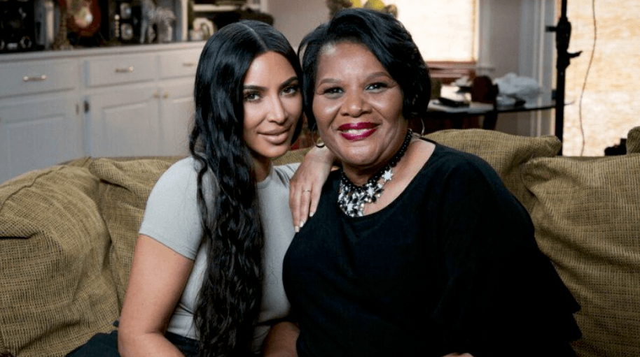 Kim Kardashian and Alice Marie Johnson (Source: Twitter)