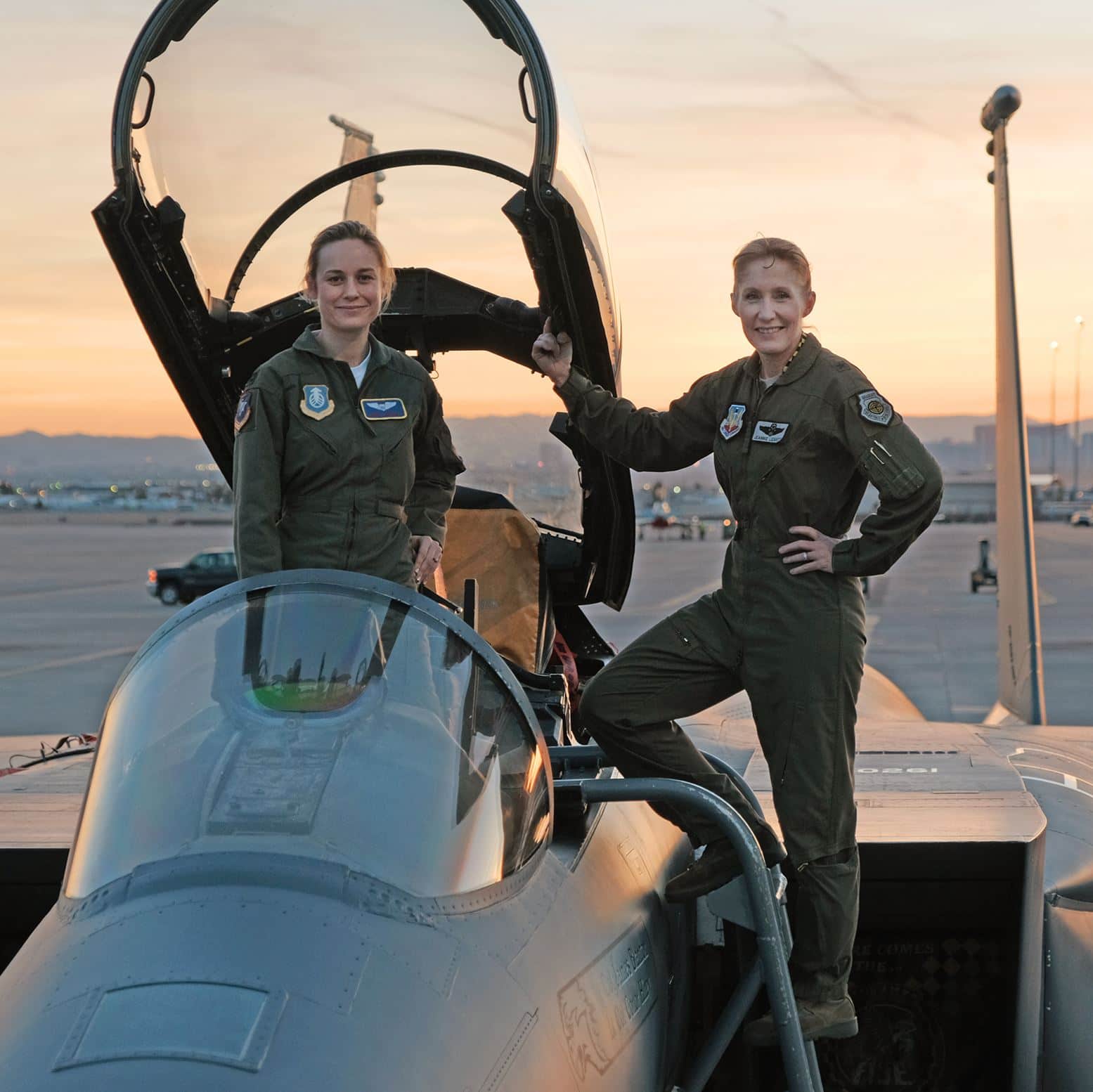 A glimpse of the behind-the-scenes action from Larson's Captain Marvel (Marvel)