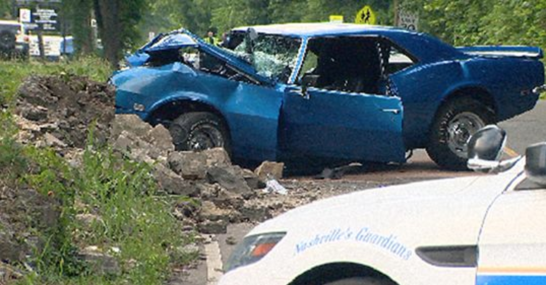 The 1968 Chevvy Camaro that the couple crashed in (Twitter)