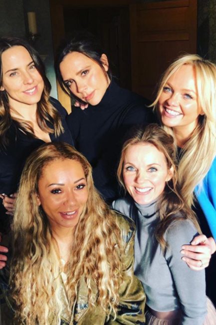 The news about their reunion came because of the picture the girls shared (Twitter)