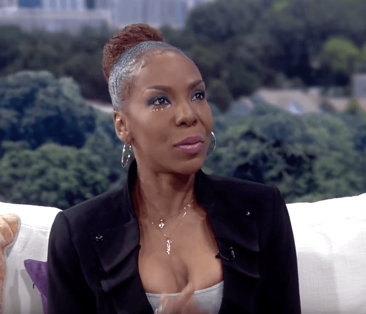 Andrea Kelly says she used an online questionnaire to identify whether she was a victim of domestic abuse (Source: YouTube)