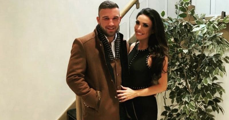 Sophie Gradon: 'Love Island' star's lifeless body was found by her boyfriend as parents were away on vacation, report claims