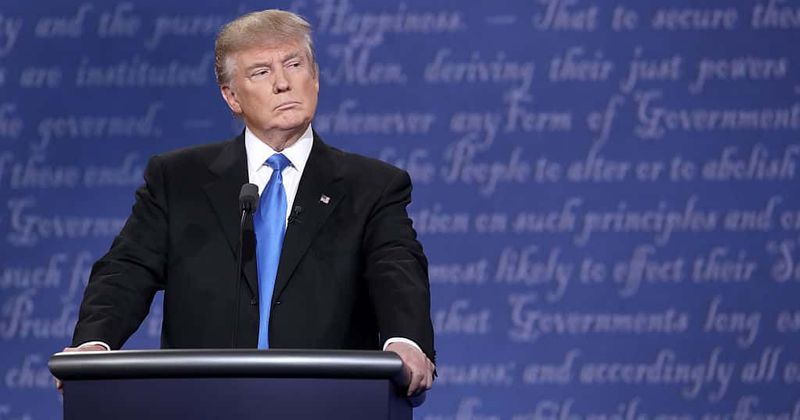 Donald Trump hits out at Red Hen restaurant for turning away Press Secy Sarah Sanders, terms it "filthy"