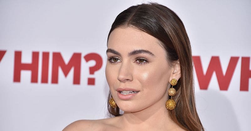 Black Mirror singer Sophie Simmons says it's "fun writing about abstract ideas, dreams, and concepts" in indie pop