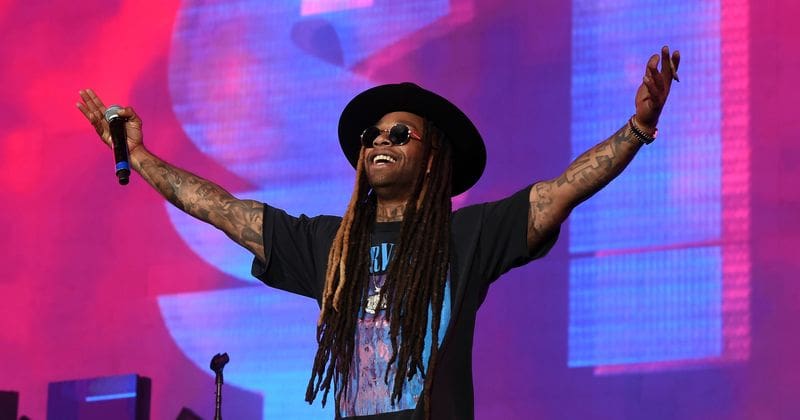 Ty Dolla $ign tries to get a blind woman and her guide dog taken off a flight because of his allergies