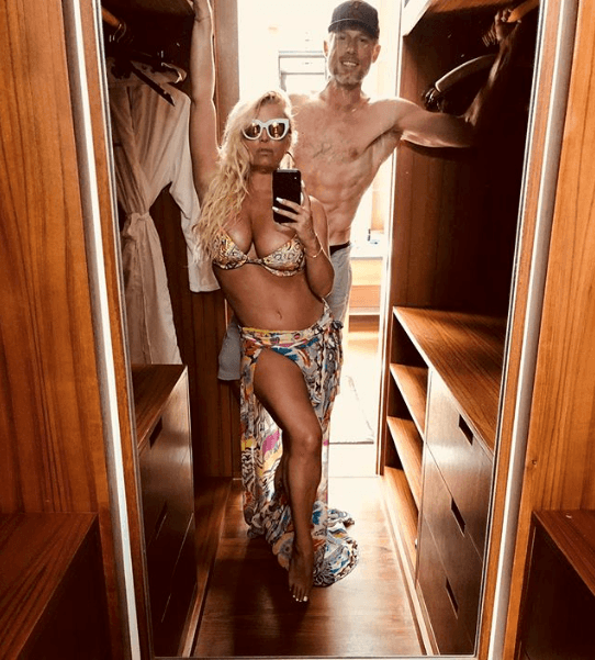 Jessica Simpson and Eric Johnson (Source: jessicasimpson, Instagram)