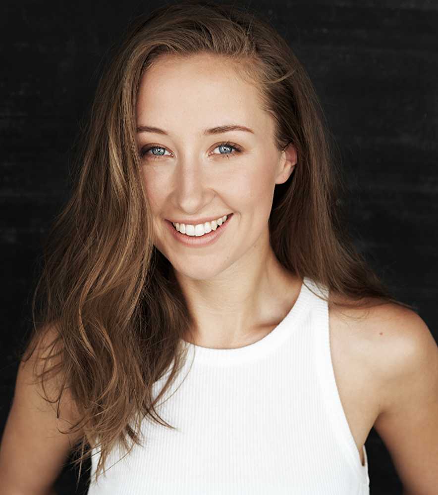 Erin Doherty's other prominent credits include Call the Midwife (2012) and Les Misérables (2018) - Source: IMDB