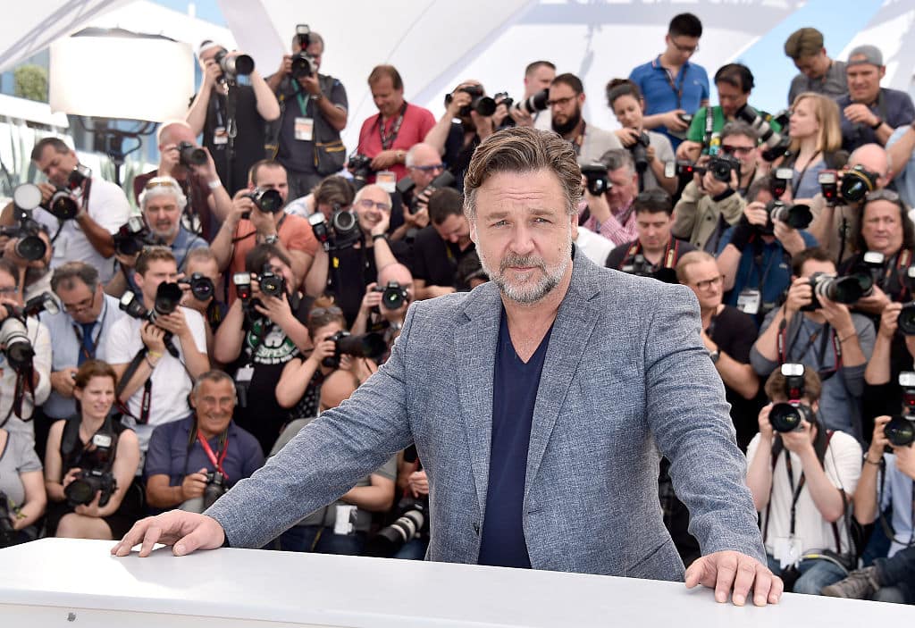 Those who attended Russell Crowe's party blame Azealia Banks for straing a fued.