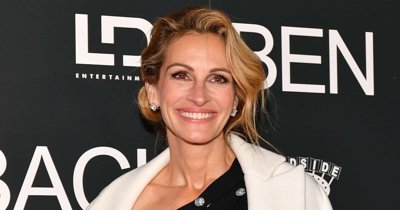 'Homecoming': First look at Julia Roberts in Amazon's upcoming suspense-thriller series