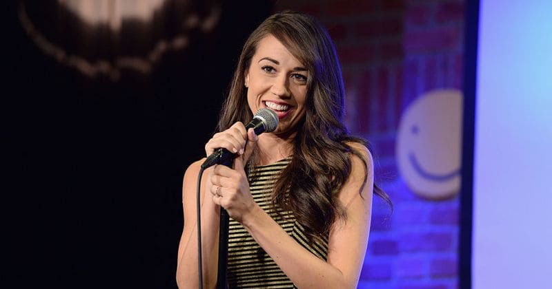 Engaged and going to have a baby - Youtube star Colleen Ballinger makes an emotional announcement!