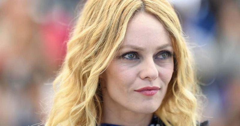Johnny Depp's ex-girlfriend Vanessa Paradis marries French director Samuel Benchetrit in low-key ceremony